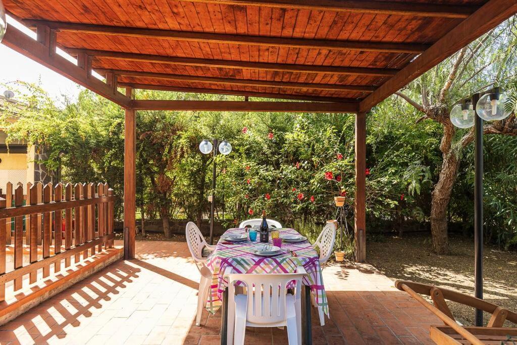 Вилла Casa Al Mare Dei 7 Emiri Чефалу Экстерьер фото