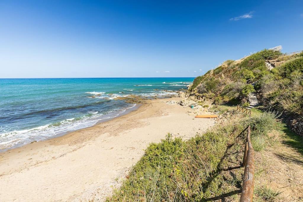 Вилла Casa Al Mare Dei 7 Emiri Чефалу Экстерьер фото